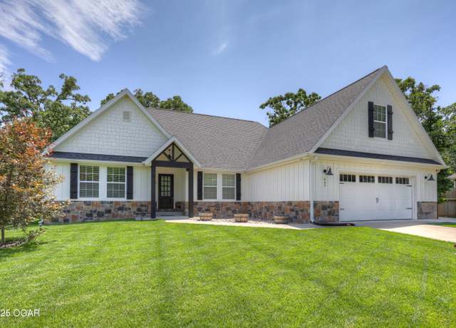 Property at 409 Dogwood Trail Loop, Carl Junction, MO 64834, 4 beds, 2.5 baths