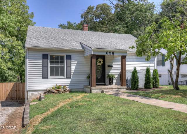 Property at 628 Walnut Dr, Neosho, MO 64850, 3 beds, 1 bath