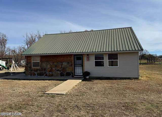 Property at 895 Lawrence 2150, Wentworth, MO 64873, 3 beds, 1 bath