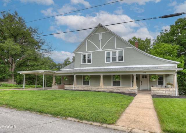 Property at 340 S Ripley St, Neosho, MO 64850, 4 beds, 2 baths
