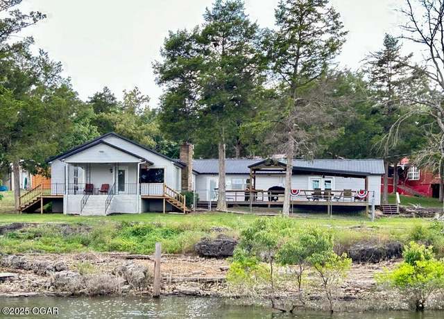 Property at 21937 Lake Rd M 12, Cassville, MO 65625, 4 beds, 2 baths