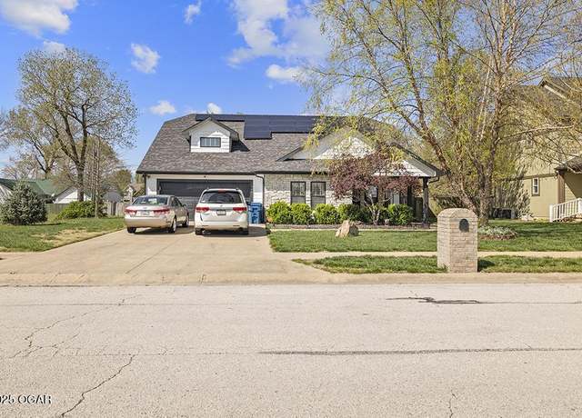 Property at 103 Zachary Ln, Carl Junction, MO 64834, 3 beds, 2 baths