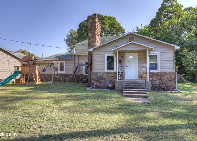 Property at 125 W 2nd St, Neck City, MO 64849, 2 beds, 1 bath
