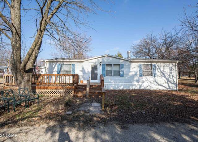 Property at 190 SE 20th Rd, Lamar, MO 64759, 3 beds, 2 baths