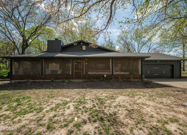 Property at 1803 Ginny Lane Ln, Webb City, MO 64870, 4 beds, 3 baths