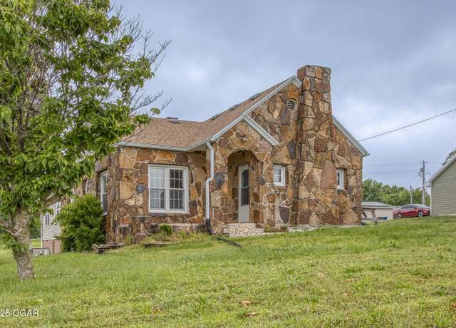 Property at 2502 S Tyler Avenue Ave, Joplin, MO 64804, 3 beds, 2 baths