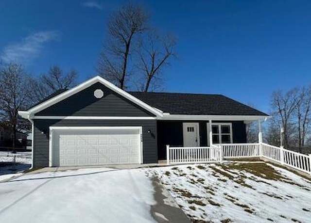 Property at 2008 Sally Ann Ave, Neosho, MO 64850, 3 beds, 2 baths