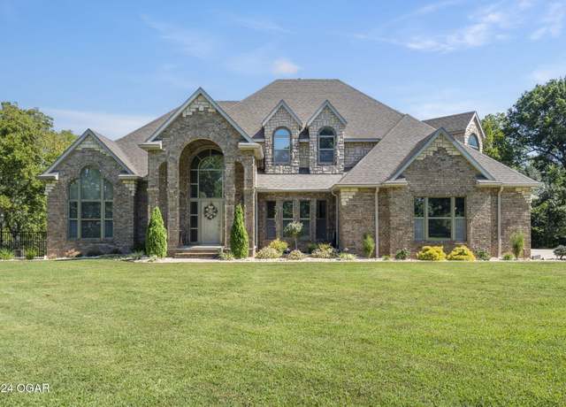 Property at 8162 Lawrence 2194, Monett, MO 65708, 4 beds, 4 baths