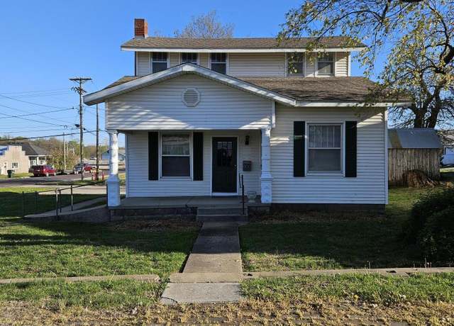 Property at 7 E Broadway, Monett, MO 65708, 3 beds, 1.5 baths