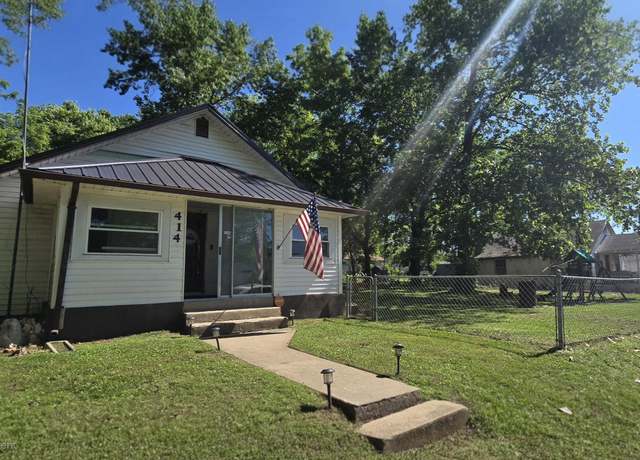 Property at 414 3rd St, Anderson, MO 64831, 2 beds, 2 baths