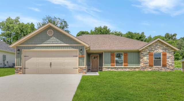 Photo of 1231 Sheila Ann Dr, Carthage, MO 64836