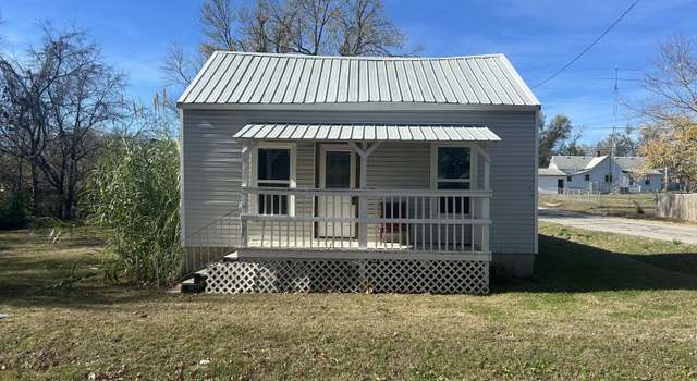 Photo of 802 Patterson St, Duenweg, MO 64841