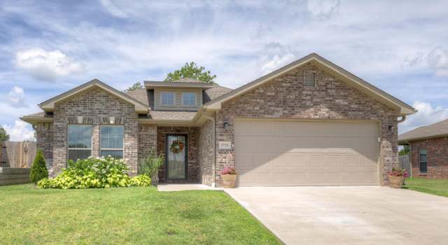 Photo of 2726 S Lois Ln, Joplin, MO 64804