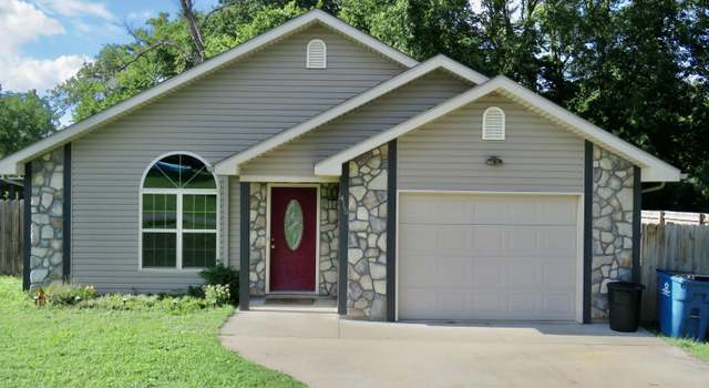 Photo of 415 W Maple St, Diamond, MO 64840