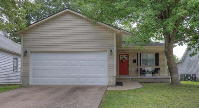 Photo of 715 Wilson St, Webb City, MO 64870