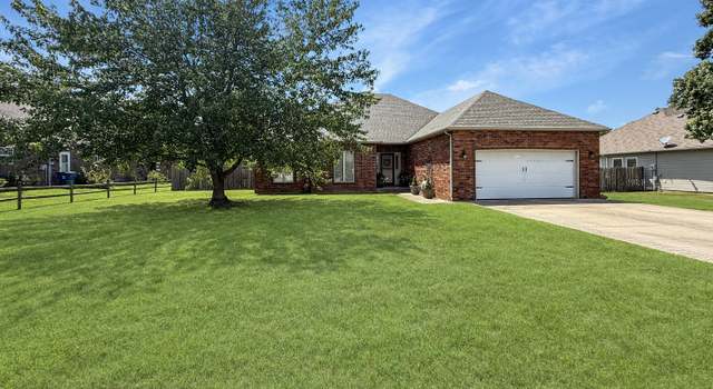 Photo of 2235 Alison St, Carthage, MO 64836