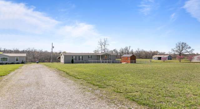 Photo of 11338 Goldfinch Rd, Neosho, MO 64850