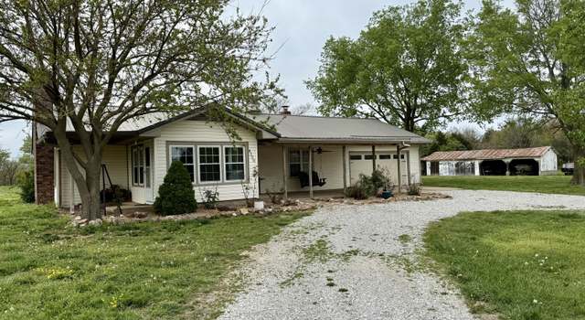 Photo of 8338 Coyote Dr, Seneca, MO 64865