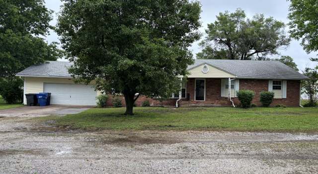 Photo of 1711 Schmidt Dr, Webb City, MO 64870