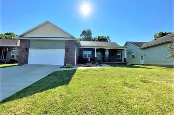 1207 Old Orchard Drive Dr, Monett, MO 65708 | MLS# 225589 | Redfin
