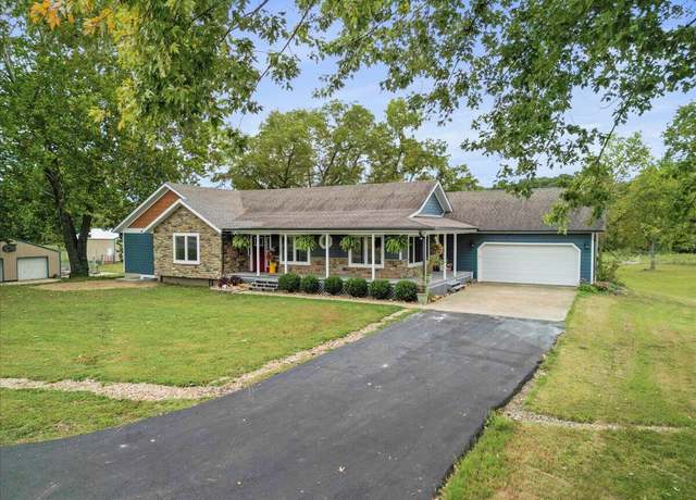 Property at 8495 Highway N, Mountain Grove, MO 65711, 5 beds, 3 baths