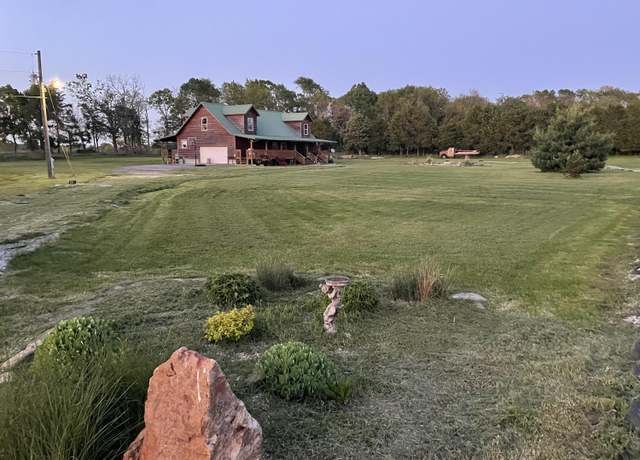 Property at 20302 Farm Road 1120, Cassville, MO 65625, 4 beds, 3.5 baths