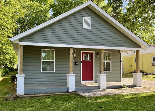 Property at 2016 W Olive St, Springfield, MO 65802, 3 beds, 1.5 baths