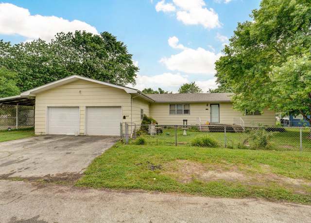 Property at 1007 S Walnut Terrace Dr, Mt Vernon, MO 65712, 3 beds, 2 baths