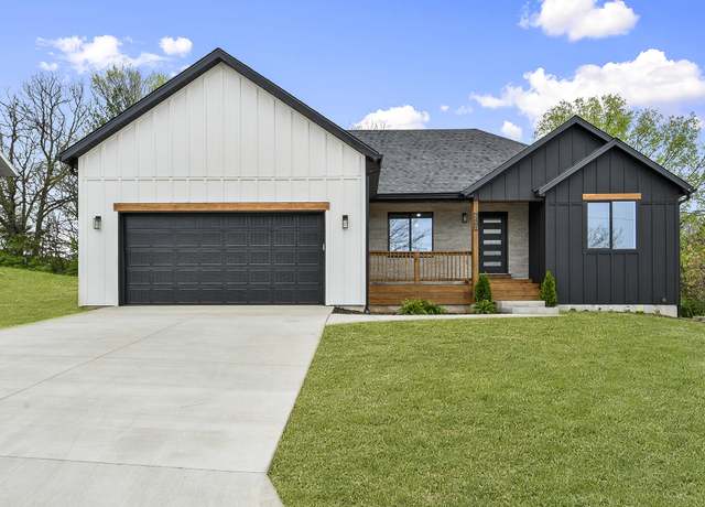 Property at 3481 N Marwin Ave, Springfield, MO 65803, 3 beds, 2 baths