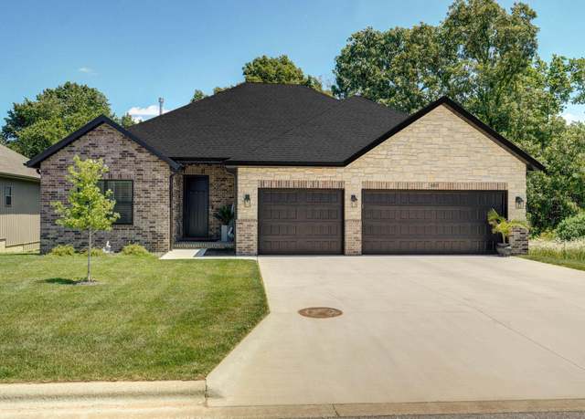 Property at 653 W Arbor Glenn Dr, Nixa, MO 65714, 3 beds, 2 baths