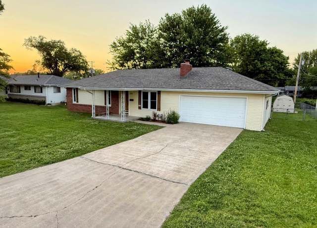 Property at 213 W Charles St, Republic, MO 65738, 3 beds, 2 baths