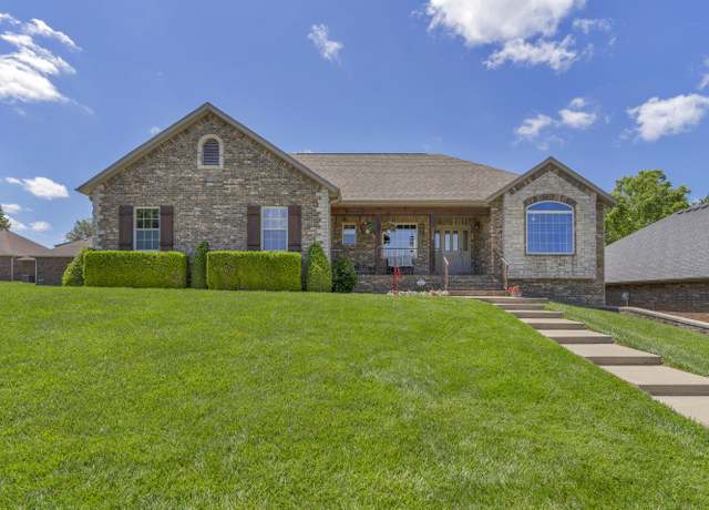 Property at 1190 E Headley St, Springfield, MO 65803, 4 beds, 2.5 baths