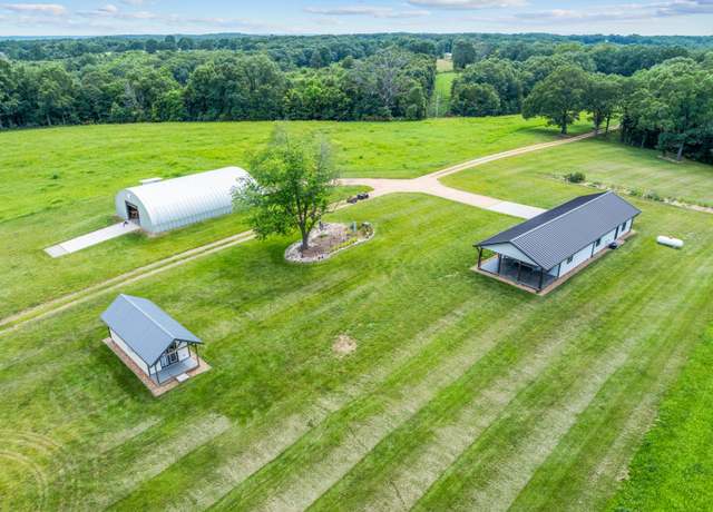 Property at 27255 Farm Rd 2090, Cape Fair, MO 65624, 1 bed, 1.5 baths