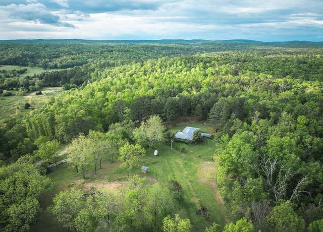 Property at 8214 County Road 563, Winona, MO 65588, 4 beds, 3 baths