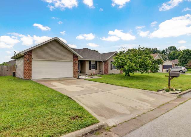 Property at 306 N Seminole, Clever, MO 65631, 3 beds, 2 baths