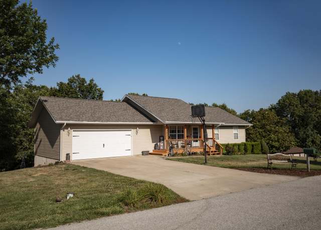 Property at 302 S Dogwood Pl, Branson West, MO 65737, 5 beds, 3 baths