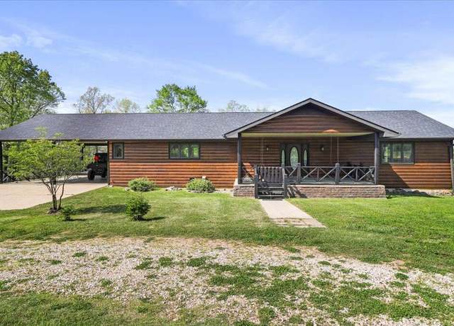 Property at 688 Carter St 123, Van Buren, MO 63965, 4 beds, 3 baths