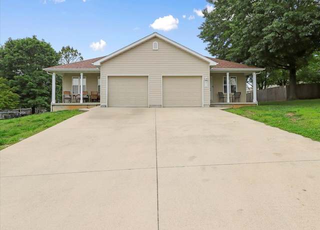 Property at 19231 & 2 Christopher Dr. St, West Plains, MO 65775, 4 beds, 4 baths