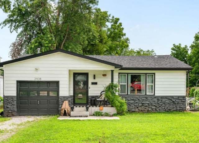 Property at 2938 W College St, Springfield, MO 65802, 3 beds, 2.5 baths