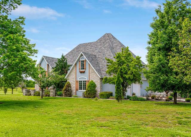 Property at 9041 N Country Manor Ln, Fair Grove, MO 65648, 5 beds, 4.5 baths