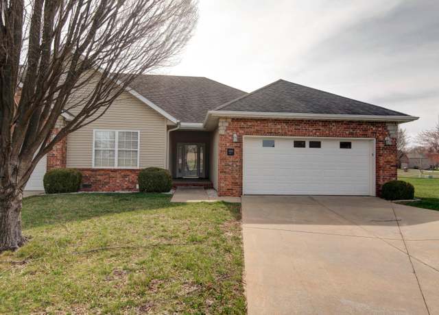 Property at 1392 N Sandy Creek Cir #4, Nixa, MO 65714, 2 beds, 2 baths