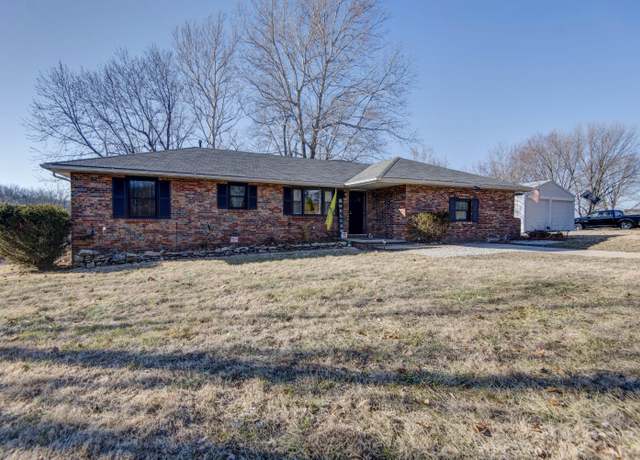 Property at 8323 N Farm Rd 105, Willard, MO 65781, 3 beds, 2 baths