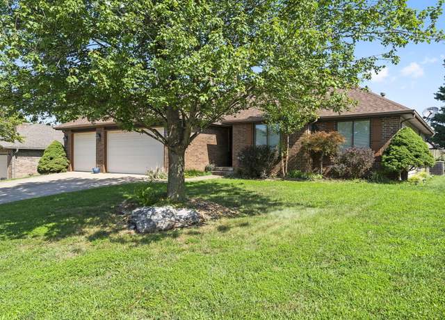 Property at 3417 West Beechwood St, Springfield, MO 65807, 4 beds, 3 baths