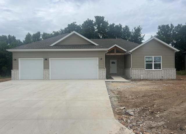 Property at 127 E Kelce Ln, Republic, MO 65738, 4 beds, 2 baths