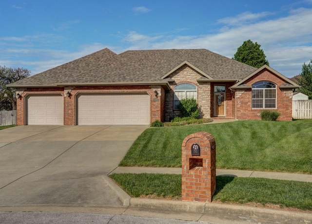 Property at 613 Meadowgate Dr, Springfield, MO 65803, 3 beds, 2 baths