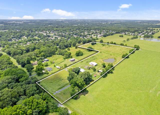 Property at 5295 E Farm Road 138, Springfield, MO 65809, 4 beds, 3.5 baths