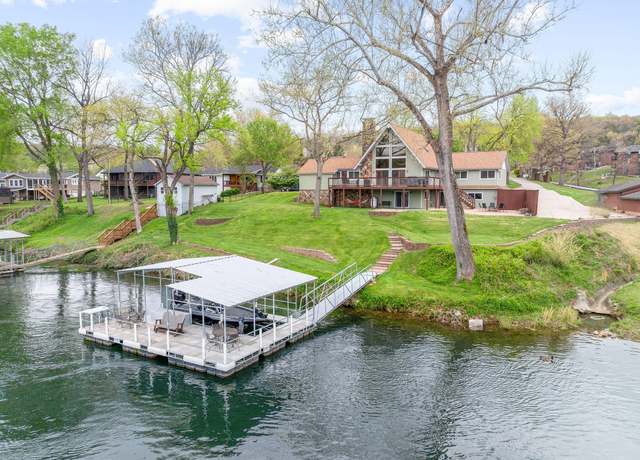 Property at 179 Wilshire Dr, Hollister, MO 65672, 3 beds, 3 baths