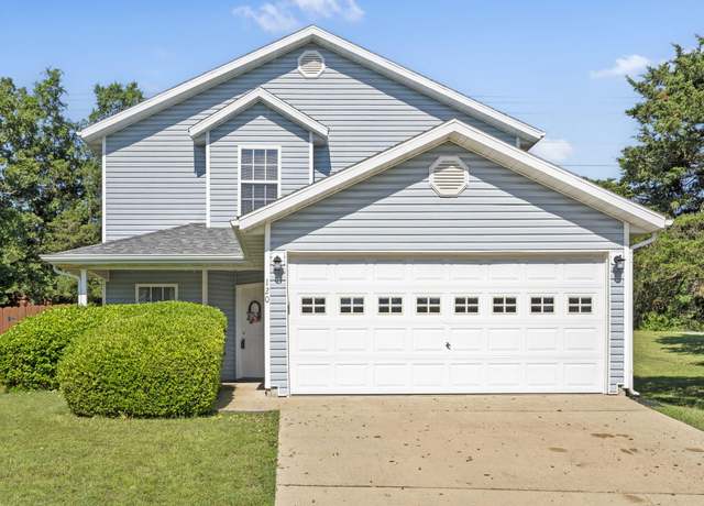 Property at 120 Deer Run Rd, Branson, MO 65616, 5 beds, 2 baths
