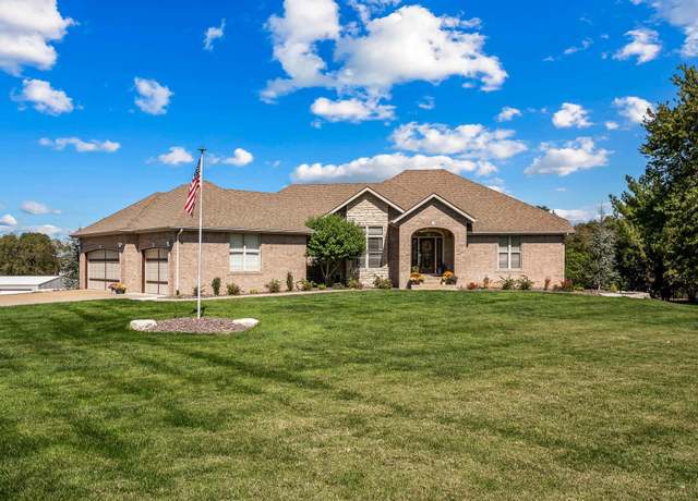 Property at 366 Stargrass Rd, Ozark, MO 65721, 3 beds, 2.5 baths