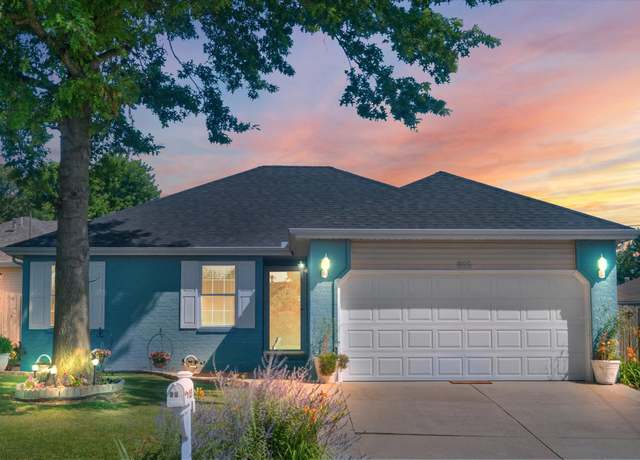 Property at 855 Birch St, Nixa, MO 65714, 3 beds, 2 baths
